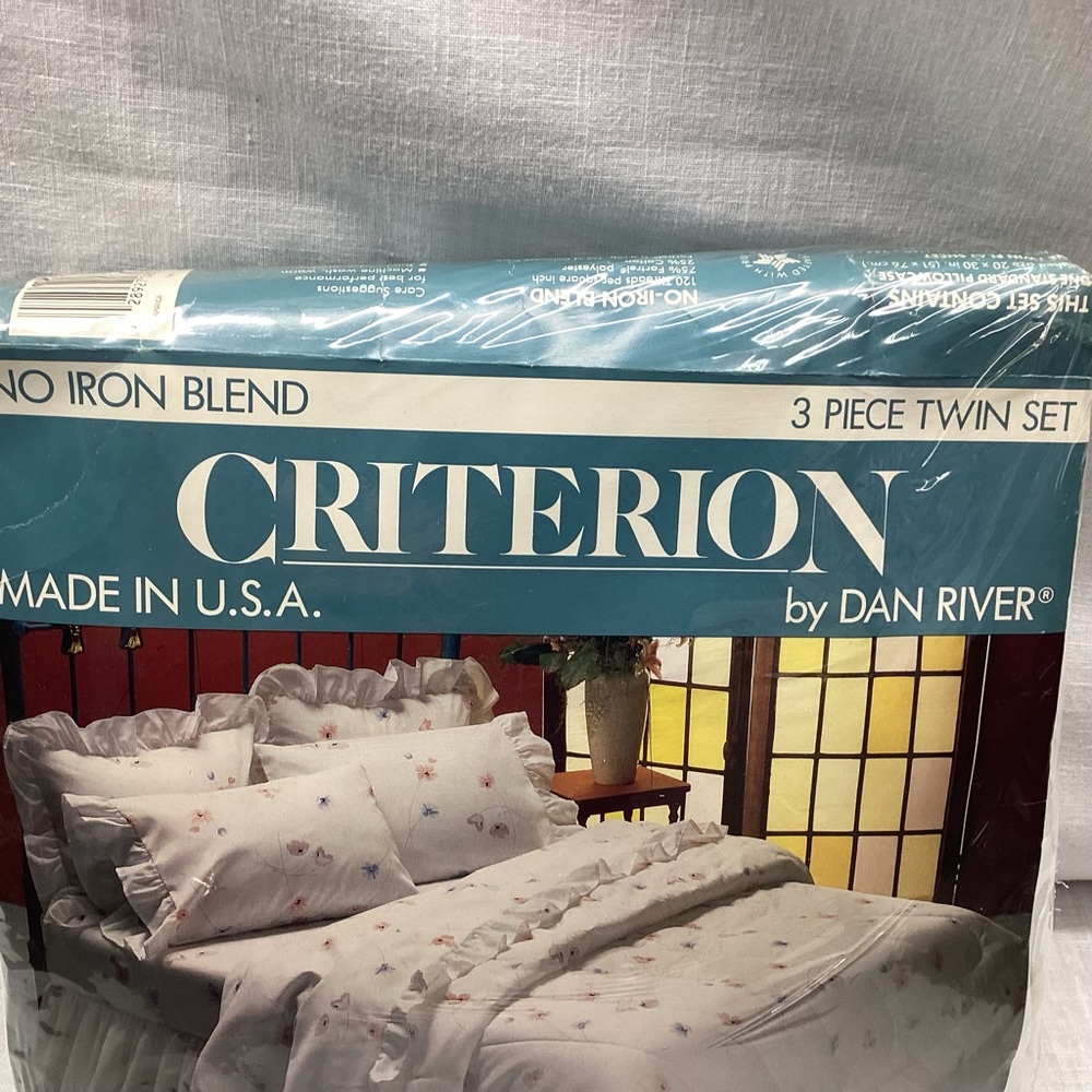 VINTAGE CRITERION BY DAN RIVER TWIN SIZE BED SHEETS 3 PIECE AMANDA’S GARDEN NWT
